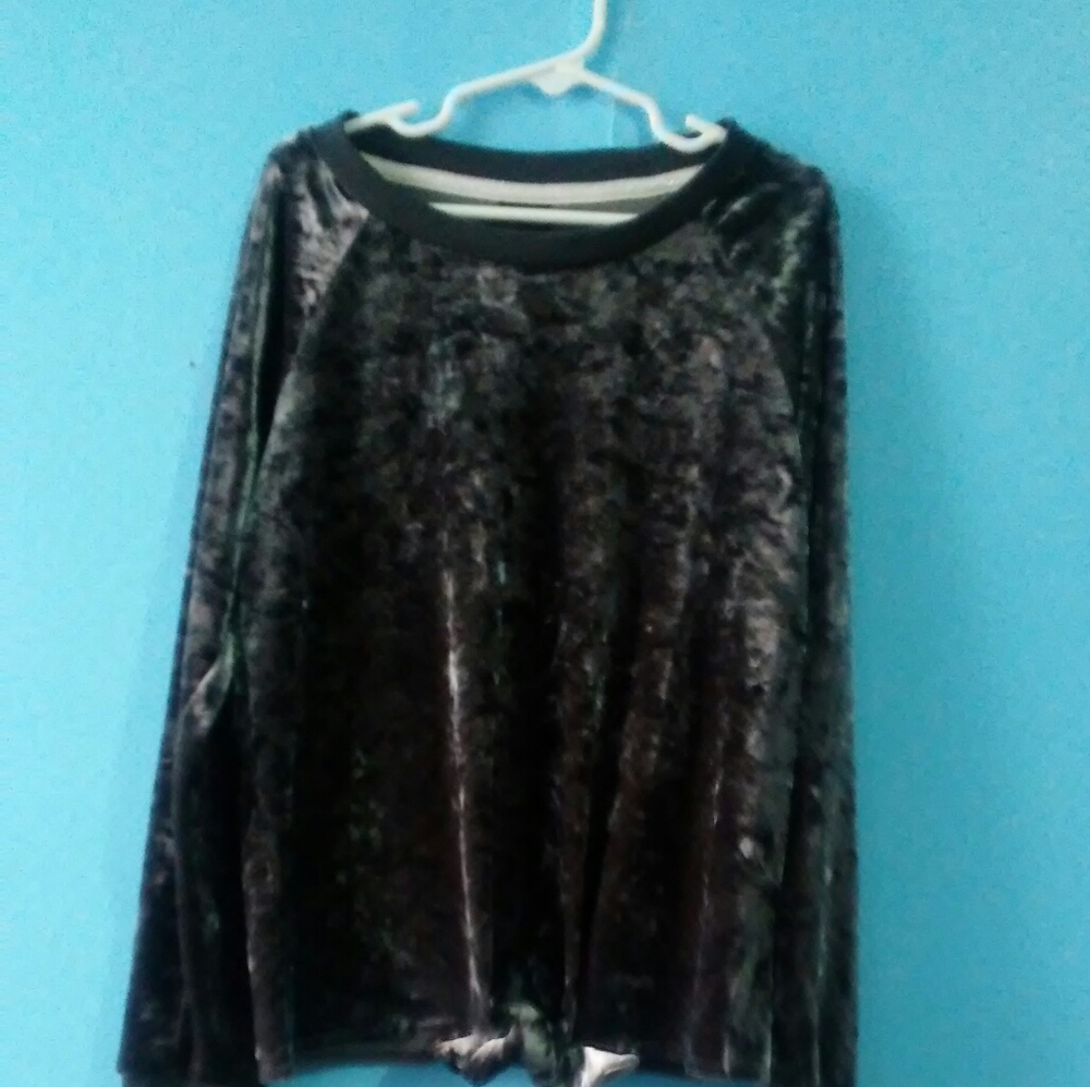 Velet shirt